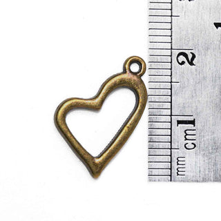 Dije Corazón Tono Bronce Envejecido 20x11x2mm | 10 uds