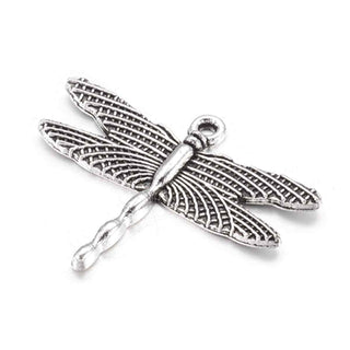 Dije Libélula Elegante Estilo Tibetano Tono Plata Envejecida 28x35.5mm | 3 uds