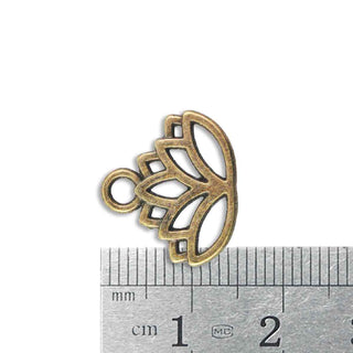 Dije Flor de Loto Tono Bronce Envejecido 15x17x1mm | 10 uds