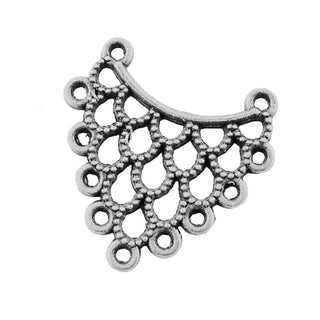 Conector Triangular Invertido Calado con Red de Lágrimas Estilo Tibetano Aleación Tono Plata Envejecida 23.5x23.5x1mm | 6 uds