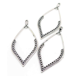 Conector Marquesa Calada con Borde Perforado Aleación Tono Plata Envejecida 55x27mm | 2 uds