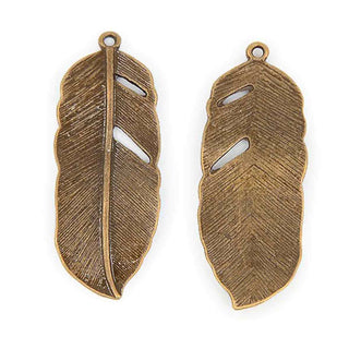 Dije Pluma Grande Tono Bronce Envejecido 43.5x17x1.5mm | 1 ud