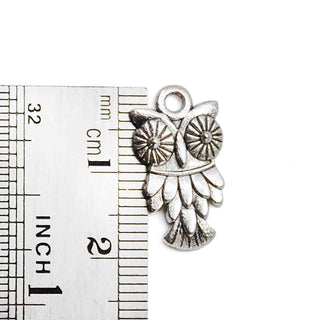 Dije Búho Ave Mística Estilo Tibetano Tono Plata Envejecida 20x11mm | 6 uds
