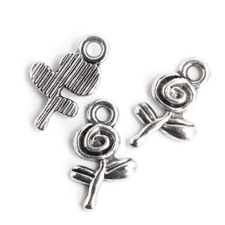 Dije Flor Estilo Tibetano Tono Plata Envejecida 15.5x9.5mm | 6 uds