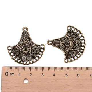 Base Pendiente Abanico Motivos Florales Puntillados Estilo Indio Tono Bronce Envejecido 34x33x1.5mm | 2 uds