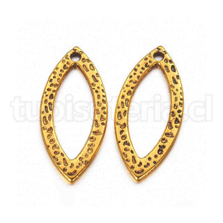 Colgante estilo tibetano, ojo de caballo, 25×11.5×1.8 mm.