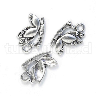 Colgante estilo tibetano, mariposa, 18x11x2 mm.