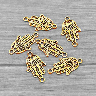Enlace Mano de Fátima Hamsa Calada Tono Oro Envejecido 19x16x2mm | 8 uds
