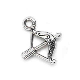 Dije Arco y Flecha Estilo Tibetano Tono Plata Envejecida 16x13.5mm | 18 uds