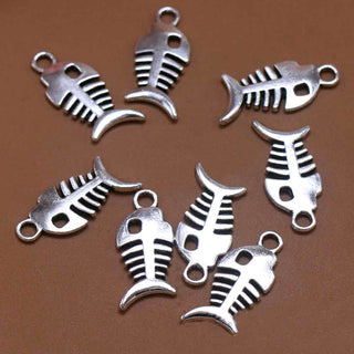 Dije Esqueleto de Pescado Estilo Tibetano Tono Plata Envejecida 18x7mm | 12 uds