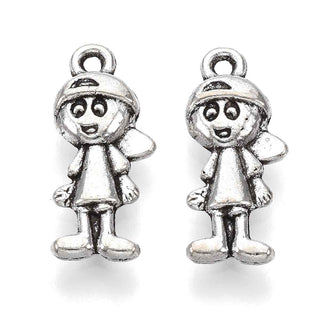 Mini Dije de Niño Estilo Tibetano en Color Plata Envejecida para Bisutería Familiar, Regalos de Maternidad y Baby Shower, 18.5x8 mm - 12 uds