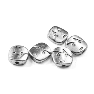 Espaciador plano de aleación estilo tibetano, carita de niño, 10x10x3 mm. 7 unidades.