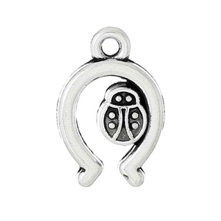 Dije de Herradura con Chinita de la Suerte Estilo Tibetano en Tono Plata Envejecida para Bisutería de Amuletos y Protección, 17x11 mm - 8 uds