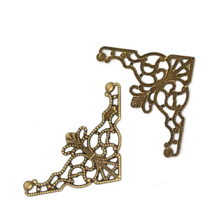 Dije Triangular Filigrana Tono Bronce Envejecido | 20 uds