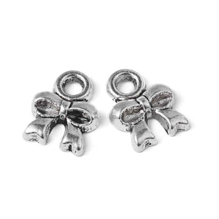 Mini Dije Lazo Encintado Estilo Tibetano Tono Plata Envejecida 8x8x2mm | 22 uds