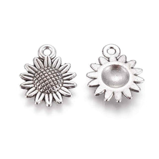 Dije Girasol con Relieve Estilo Tibetano en 3 Tonos Disponibles, 15x18.6mm | 6 uds