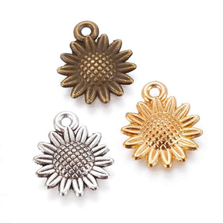 Dije Girasol con Relieve Estilo Tibetano en 3 Tonos Disponibles, 15x18.6mm | 6 uds