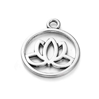 Dije Medalla Circular con Flor de Loto Calada Estilo Tibetano Tono Plata Envejecida 24x20mm | 5 uds