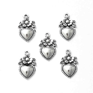 Dije Corazón Calado con Flores Estilo Mexicano en Relieve Tono Plata Envejecida 32.5x10mm | 10 uds