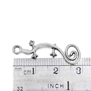 Dije Geco Estilo Tibetano Tono Plata Envejecida 29x10.5mm | 6 uds
