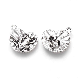 Dije Rana sobre Hoja de Loto Tono Plata Envejecida 18x16mm | 10 uds