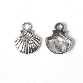 Dije Conchita Marina Tono Plata Envejecida 14x11.8mm | 10 uds