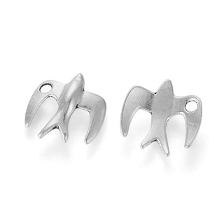 Dije Golondrina en Vuelo Dinámico Tono Plata Envejecida 13x12mm | 7 uds