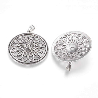 Maxi Dije Medallón Mandala Circular con Relieve Floral Arabesco Tono Plata Envejecida 39x36mm | 1 ud