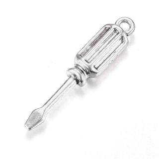 Dije Destornillador Estilo Tibetano Tono Plata Envejecida 31x6x4mm | 6 uds