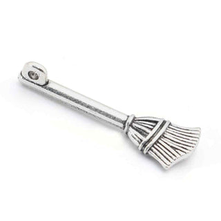 Dije Escoba Estilo Tibetano Tono Plata Envejecida 27x8.7x3mm | 10 uds