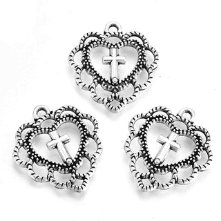 Dije Corazón con Cruz Estilo Tibetano Tono Plata Envejecida 21.5x20x3mm | 6 uds