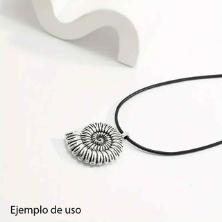 Maxi Dije Concha Espiral Estilo Tibetano Tono Plata Envejecida 37x27x7mm | 1 ud