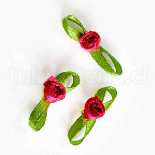 Flores de tela pequeñas, satín, para aplicaciones diversas, besitos, varios tonos para seleccionar, tamaño aproximado 20x6mm.