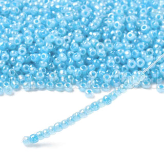 Mostacilla 8/0 ceilan, opciones de color para seleccionar, tamaño aproximado 3 mm de diámetro.