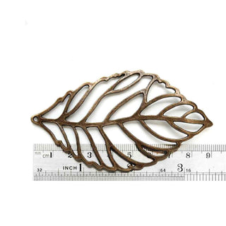 Dije Gran Tamaño Hoja Calada Estilo Tibetano de Aleación Tono Bronce Envejecido 92x51x2,5mm | 1 ud