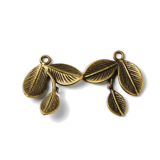 Dije Hoja con Apéndice para Abalorio Medio Perforado Tono Bronce Envejecido 28x25x3mm | 3 uds.