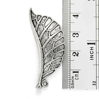 Maxi Dije Hoja Estilo Tibetano de Aleación Tono Plata Envejecida 43x17mm | 2 uds