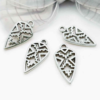 Dije Triángulo Étnico de Aleación Tono Plata Envejecida 25x13x1,5mm | 2 uds