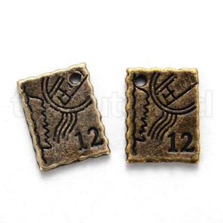 Colgante de aleación estilo tibetano, estampilla, 14x10x2 mm.