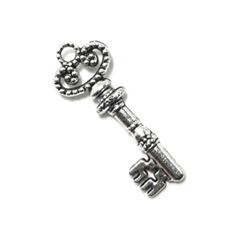 Dije Llave Tono Plata Envejecida 32x12x2mm | 5 uds.