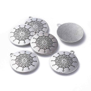 Medallón Mandala Tallado Tono Plata Envejecida 38x34x2mm | 2 uds.