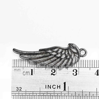 Dije Alas de Ángel Estilo Tibetano Tono Plata Envejecida 33,5x11x2mm | 5 uds.