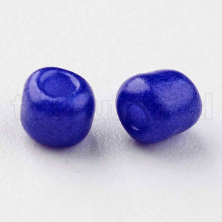 Mostacilla 8/0, color sólido horneado, opciones de color para seleccionar, tamaño aproximado 3 mm de diámetro.
