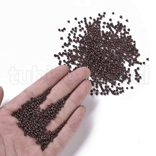 Mostacilla 8/0, color sólido horneado, opciones de color para seleccionar, tamaño aproximado 3 mm de diámetro.