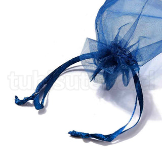 Pequeñas bolsas de organza para joyeria de 5x7 cms. color azul oscuro.