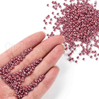 Mostacilla perlada 8/0. Abalorio de vidrio de 3 mm de diámetro., varios colores para seleccionar. 20 gramos.