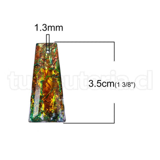 Colgante de Resina, color AB, Trapezoide Verde, arco iris, Aurora Boreal, gema Ammolite. Efecto Facetado 35mm (1 3/8 ") x 16mm (5/8") x 6mm